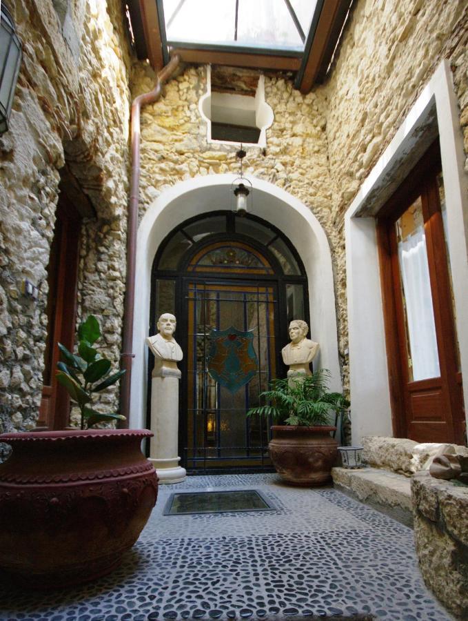 Palazzo Lupis B & B Grotteria Calabria Italia מראה חיצוני תמונה